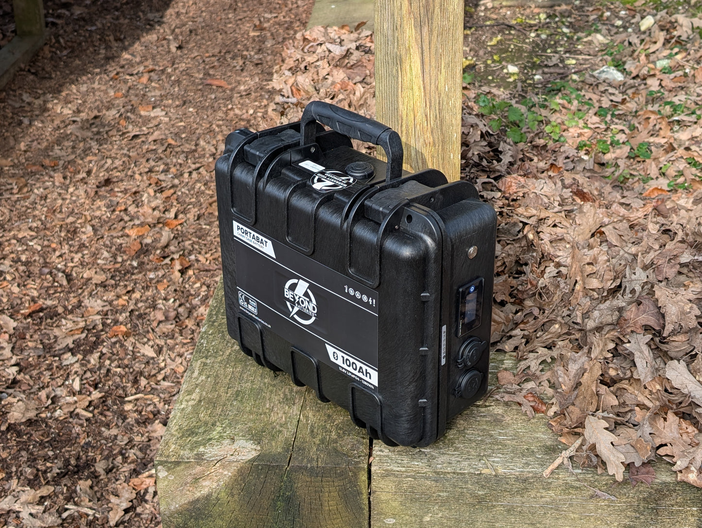 Beyond Batteries 12V 100Ah LiFePO4 PortaBat Carry Case Mobile Power unit