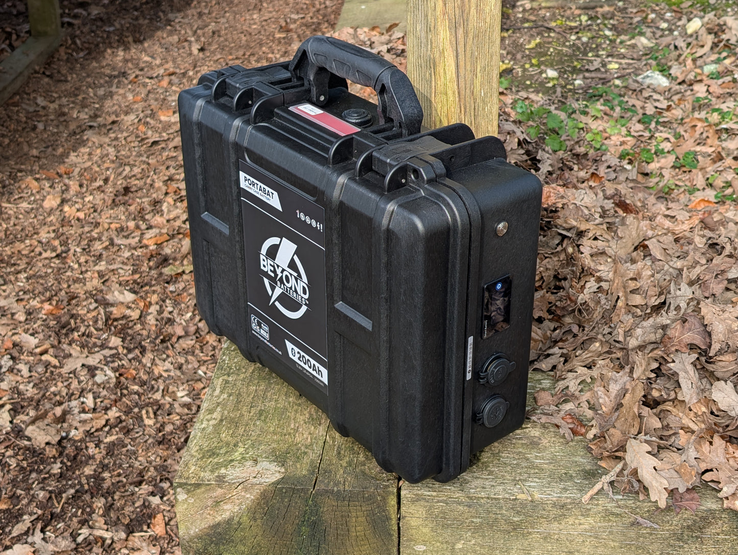 Beyond Batteries 12V 200Ah LiFePO4 PortaBat Carry Case Mobile Power unit